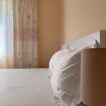 Red Rose Guest house *
